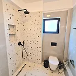 New Beachfront Pirali In Apartment