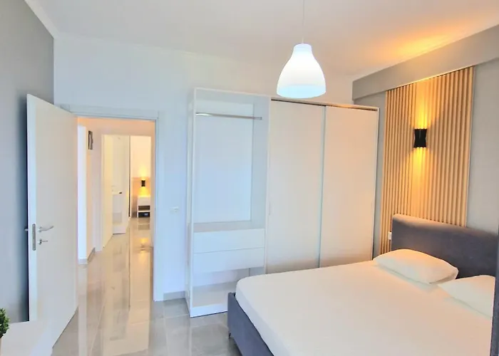 New Beachfront Pirali In Sarandë