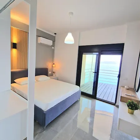 New Beachfront Pirali In Apartment
