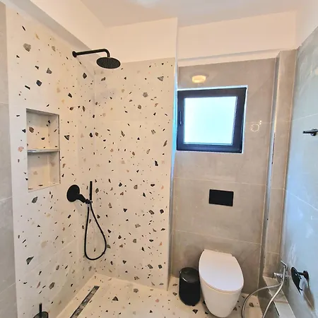 New Beachfront Pirali In Sarande