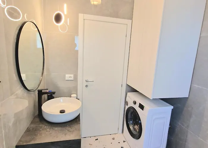 New Beachfront Pirali In * Sarandë